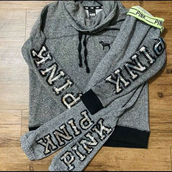 VS PINK RARE FASHION SHOW OUTFIT SET S - Picture 2 of 11